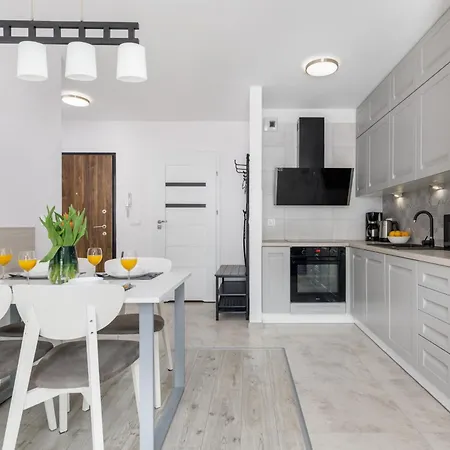 Apartment Elegant Na Wydmach With Balcony And Parking By Renters *