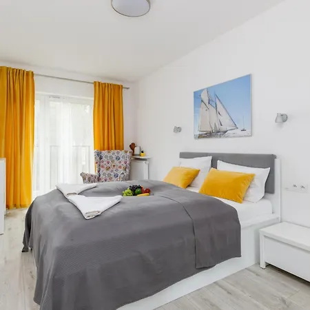 Elegant Na Wydmach With Balcony And Parking By Renters * Miedzywodzie