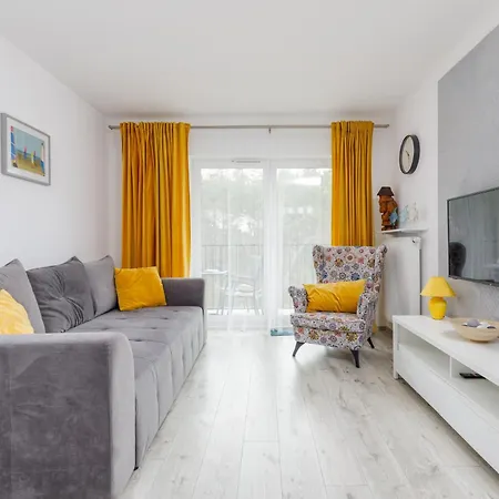 Elegant Na Wydmach With Balcony And Parking By Renters Apartment *